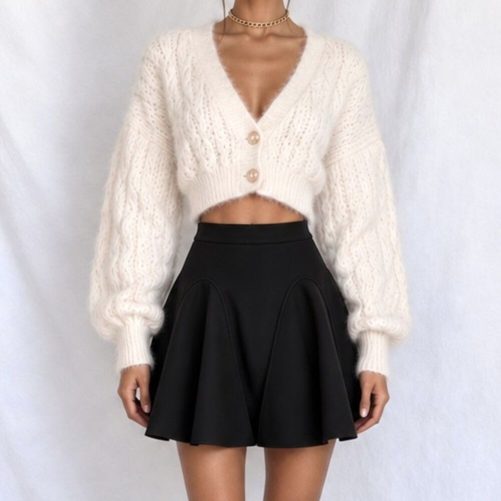Vintage Y2K 90s Black High Waisted Pleated Mini Flared Skater Skirt Size XS/S